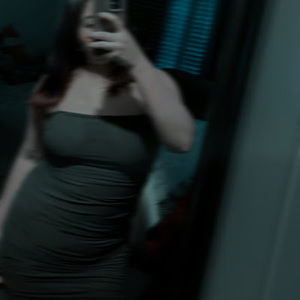 Meet your Posher, Iris